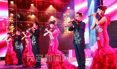 ï���е���조�ҳ��Ҹ衱ԭ�����ֻ���ʽ��Ļ